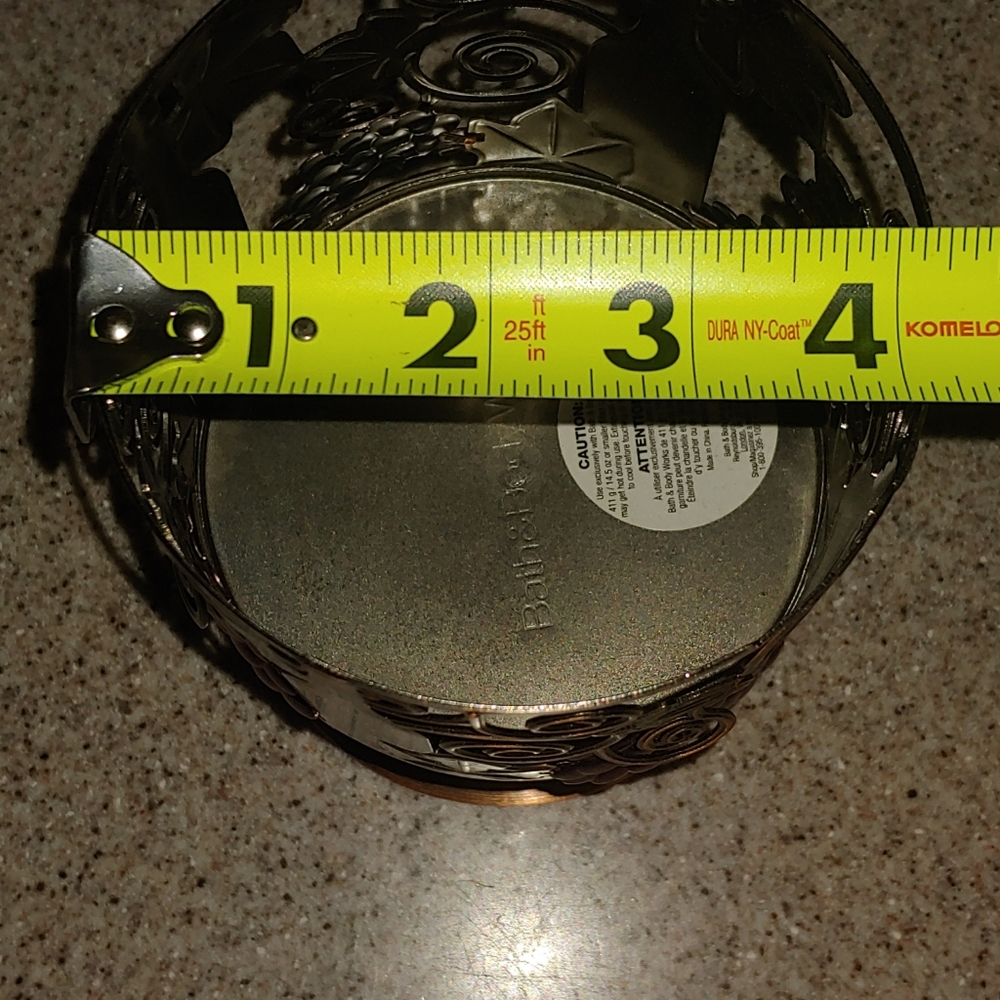 Like New Bath & Body Works Candle Holder - Picture 4 of 5